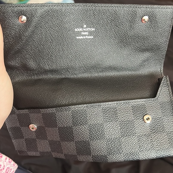 Louis Vuitton Daniel Graphite wallet-pouch - Picture 2 of 3